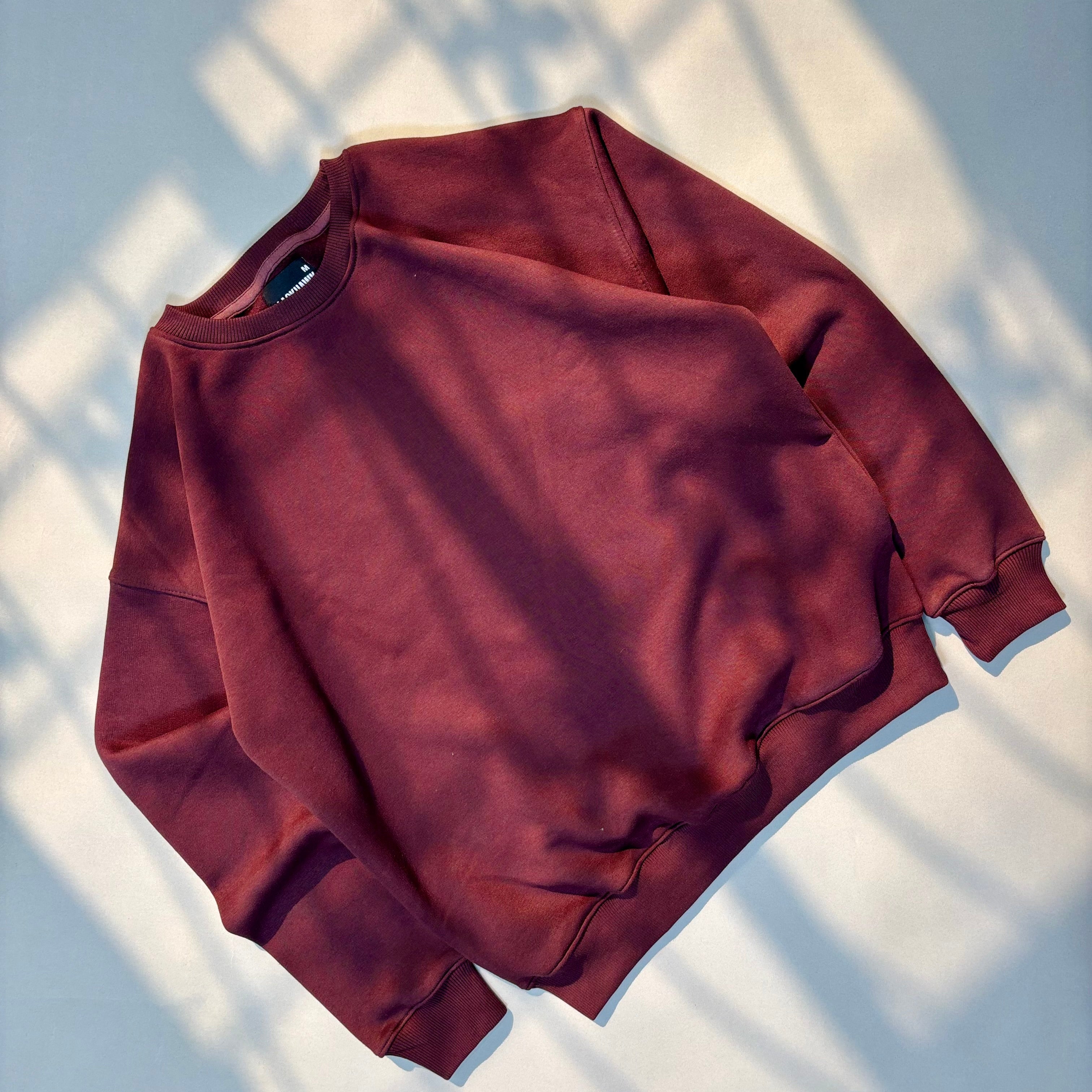 MAROON SWEATSHIRT