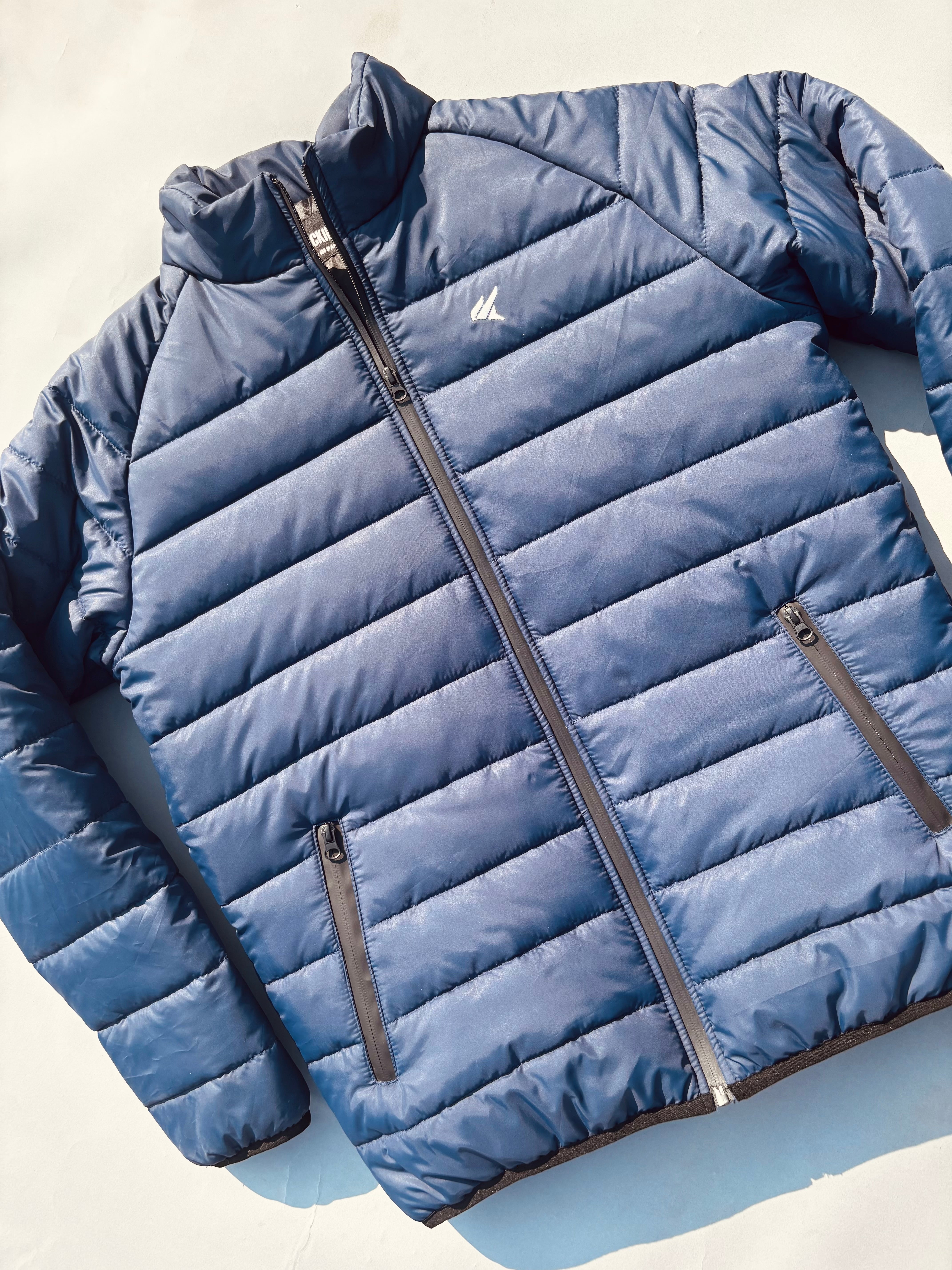 NAVY BLUE PUFFER JACKET