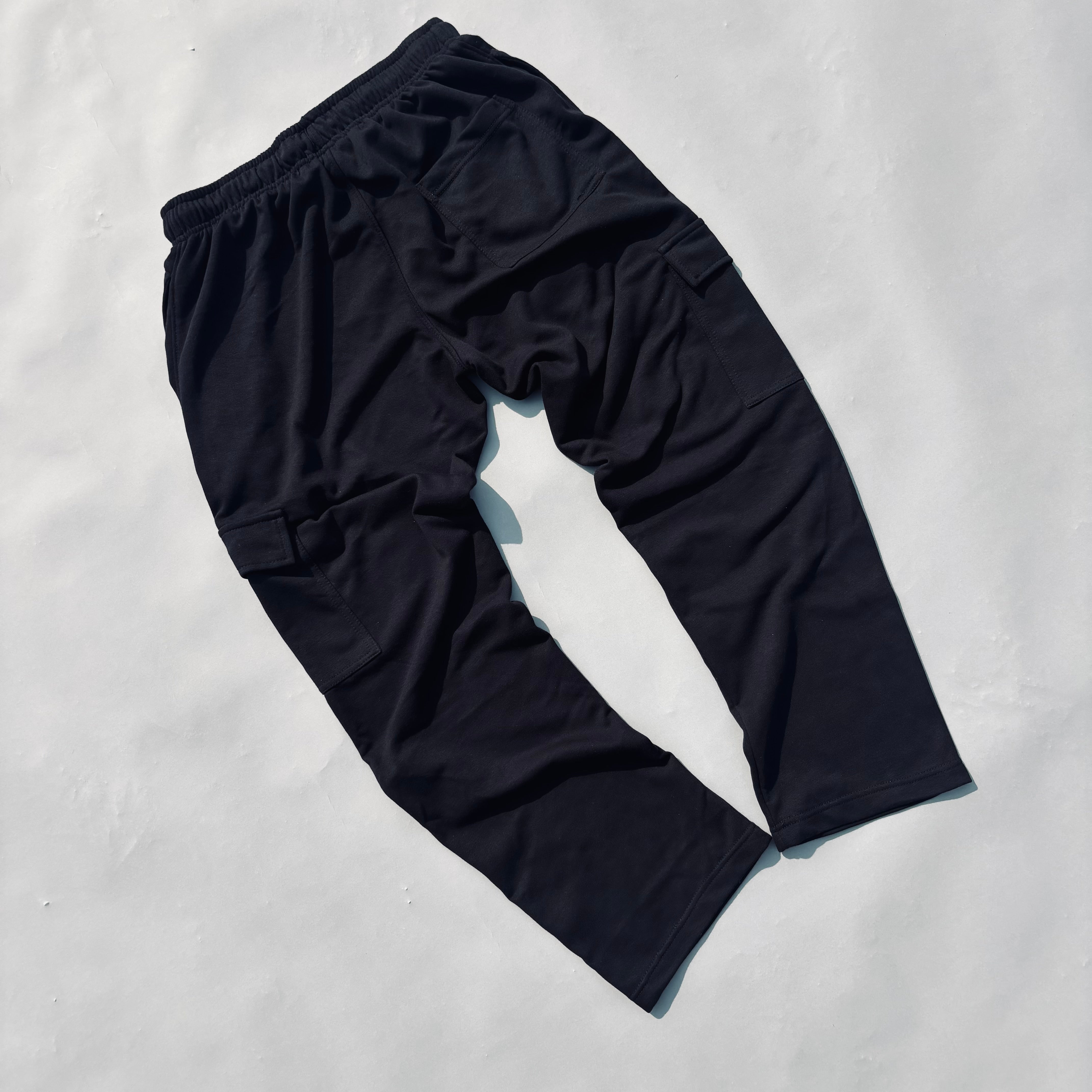 BLACK CARGO-PANT