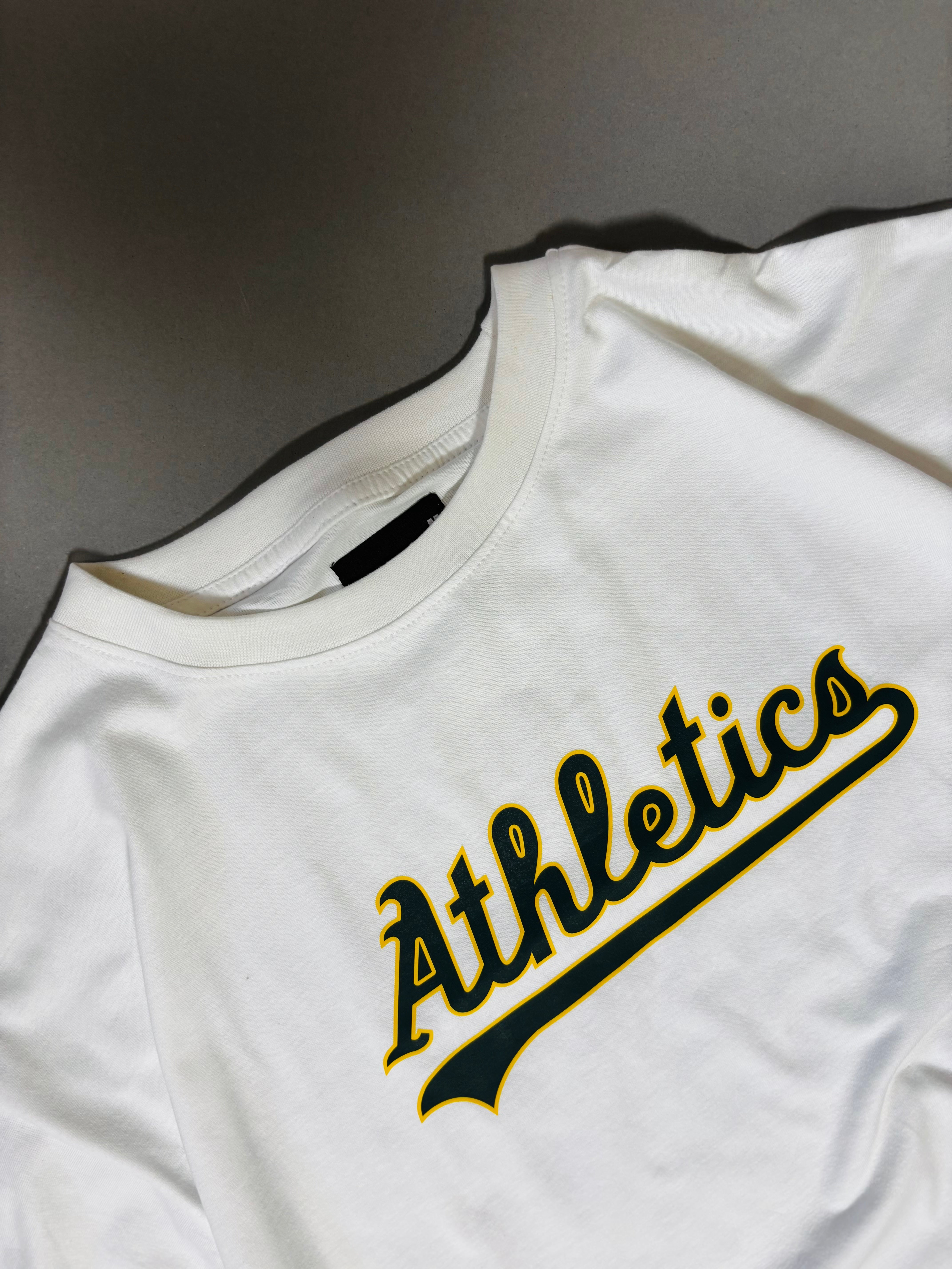 ATHLETICS OVERSIZED T-SHIRT