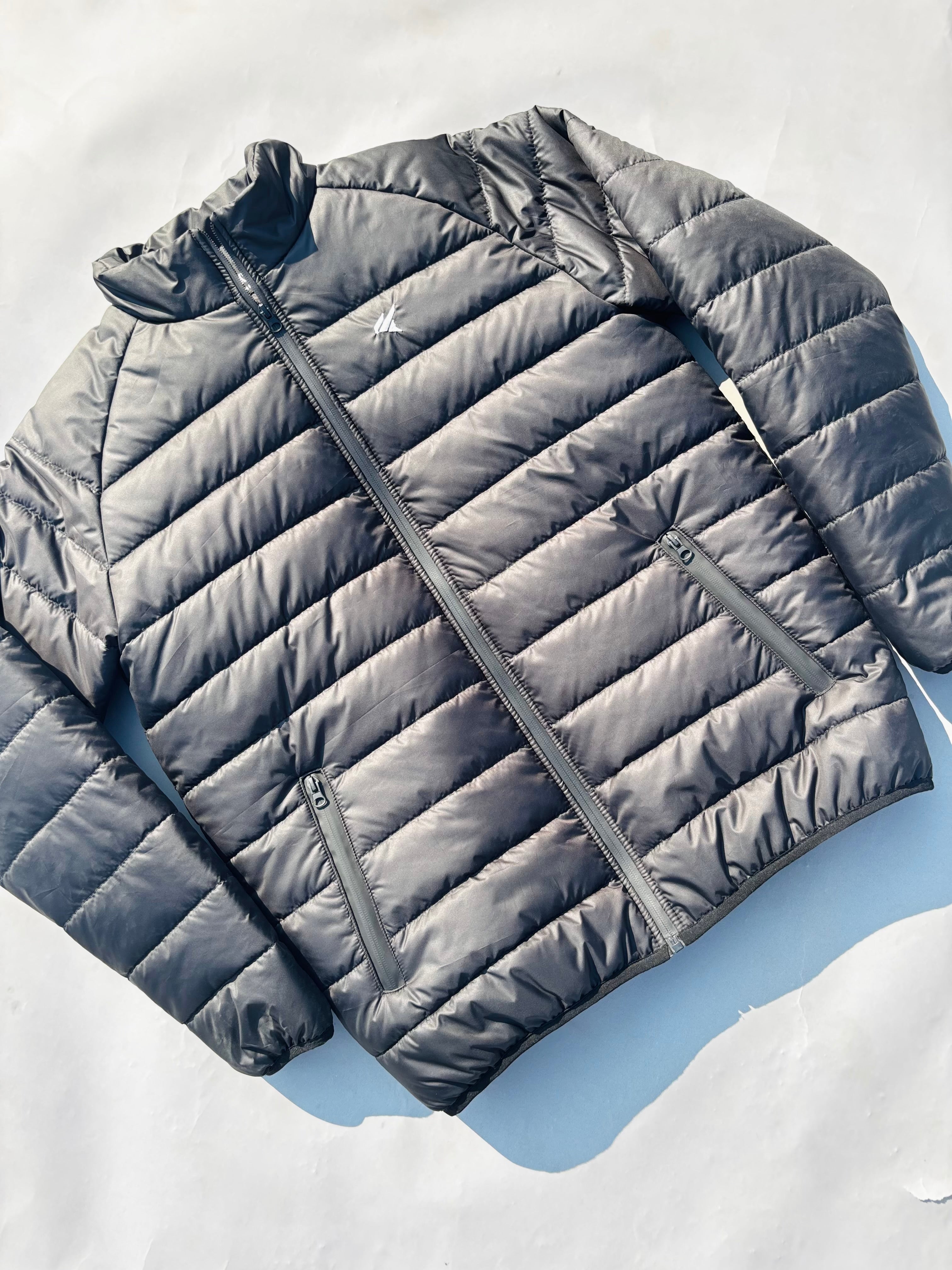 BLACK PUFFER JACKET