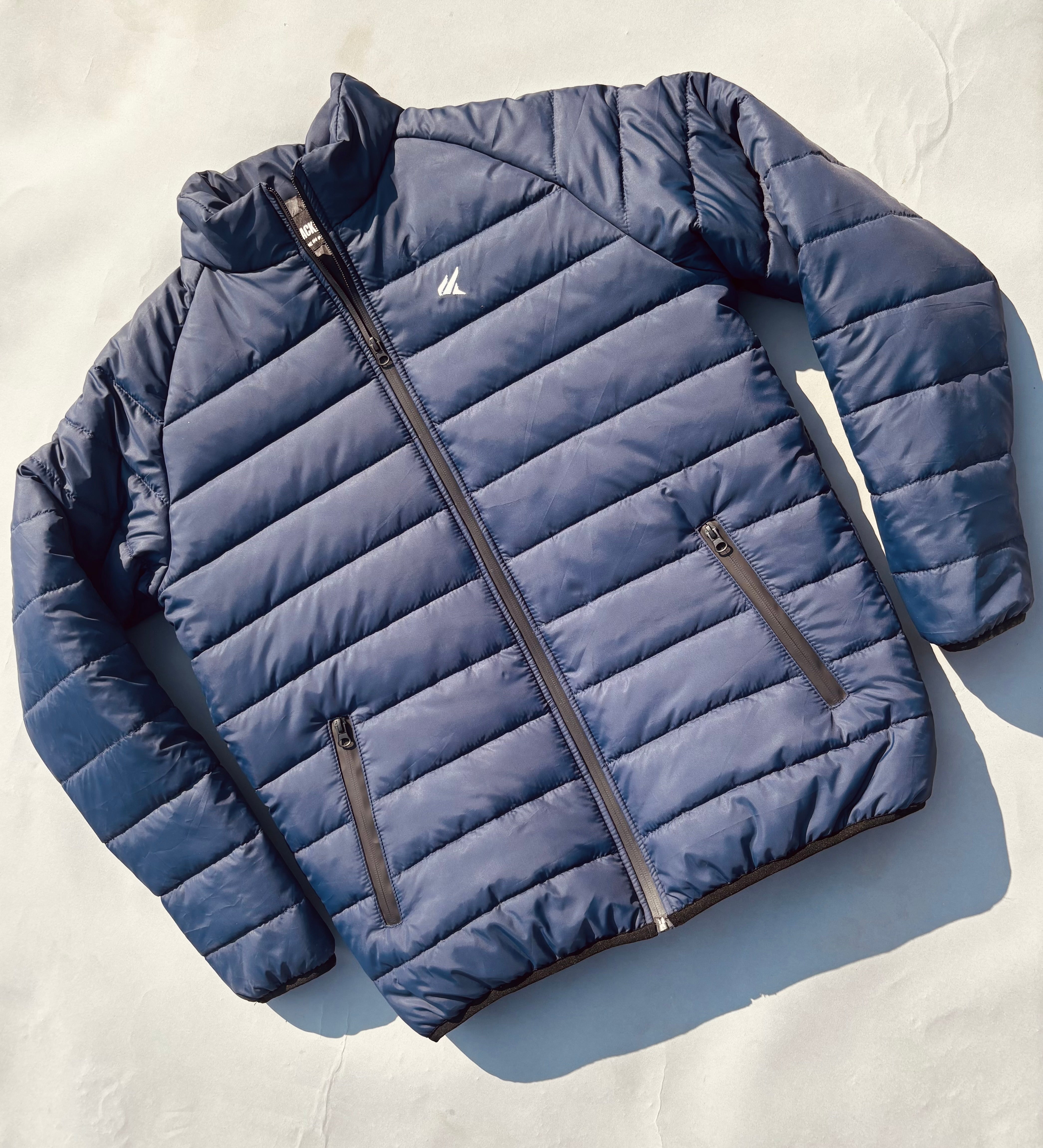 NAVY BLUE PUFFER JACKET