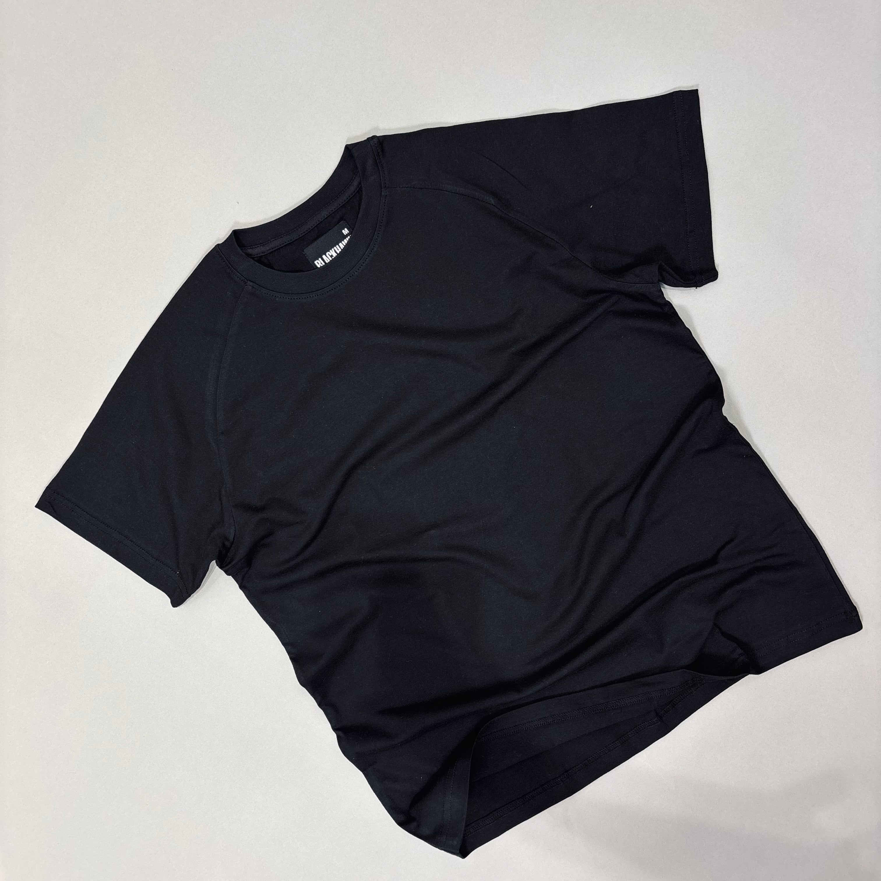 BLACK RAGLAN SLIM FIT T-SHIRT