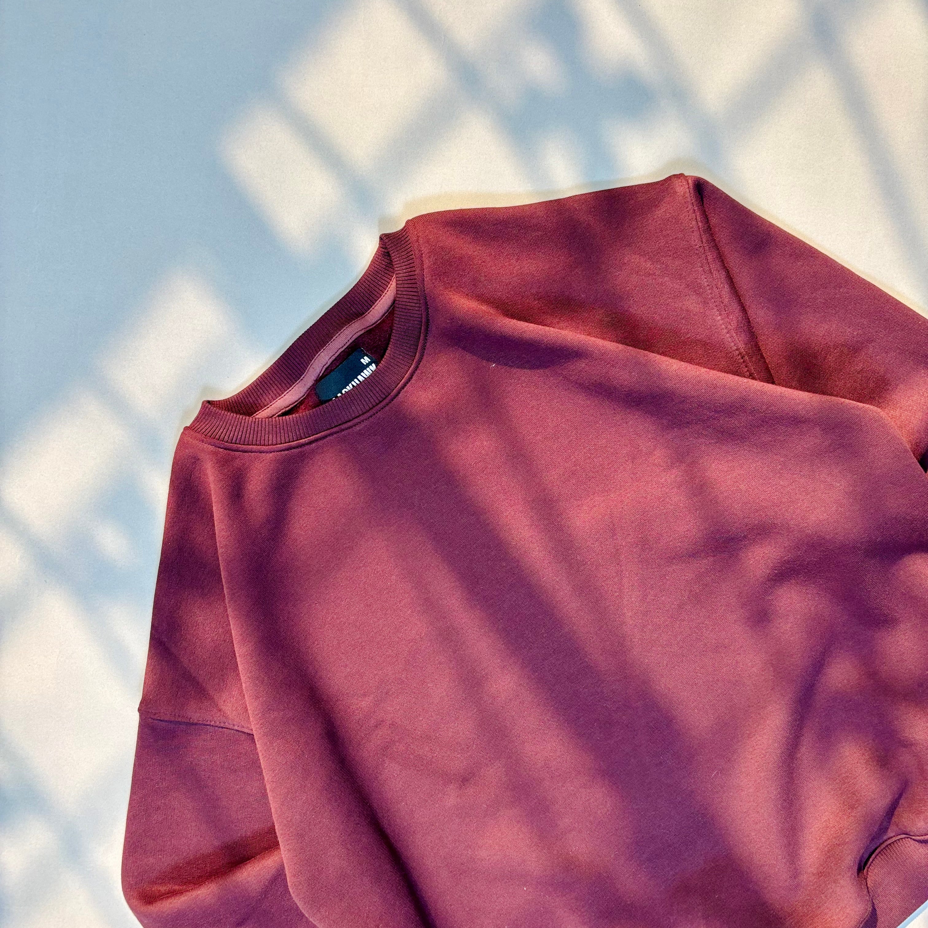 MAROON SWEATSHIRT