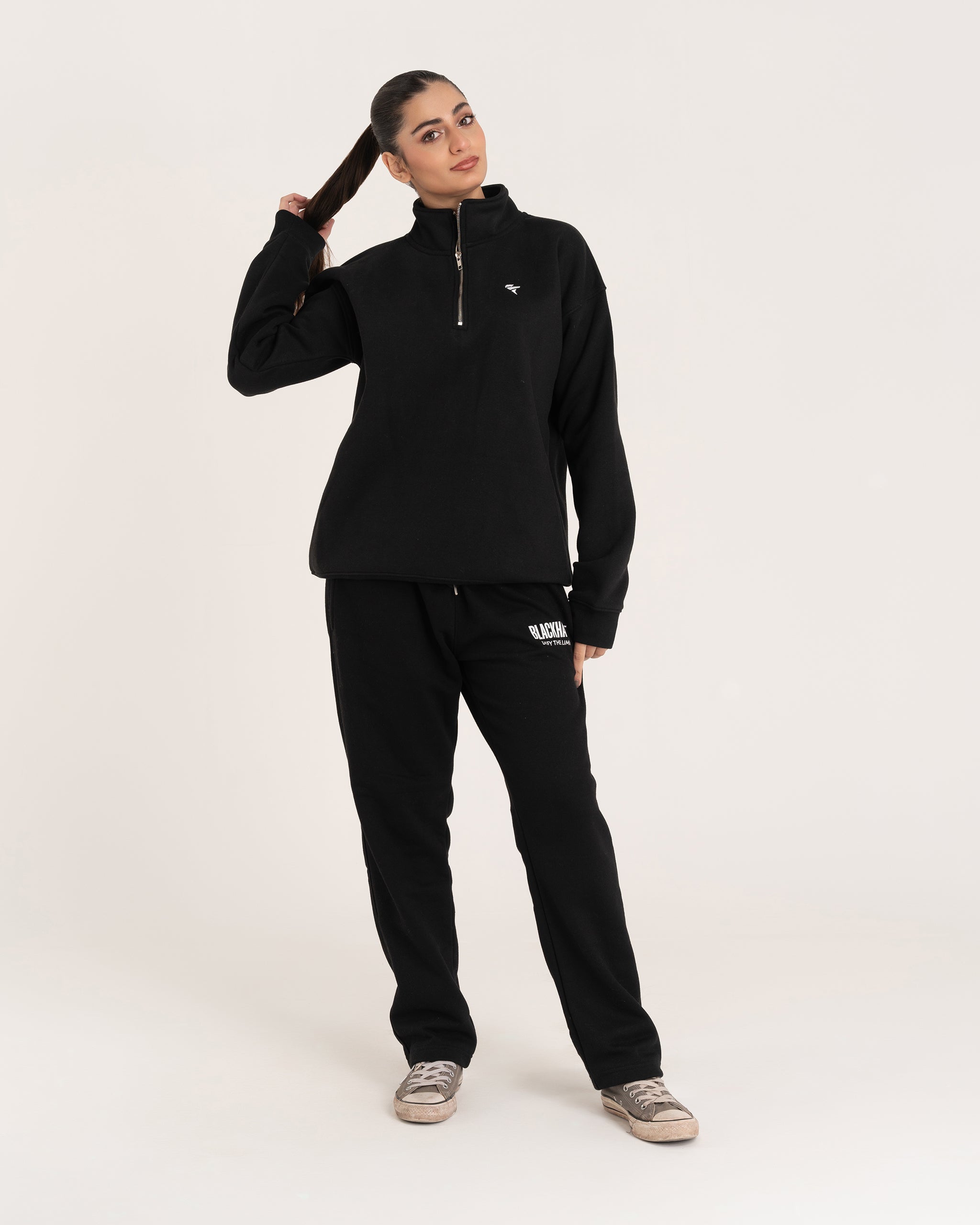 BLACK QUARTER ZIPPER