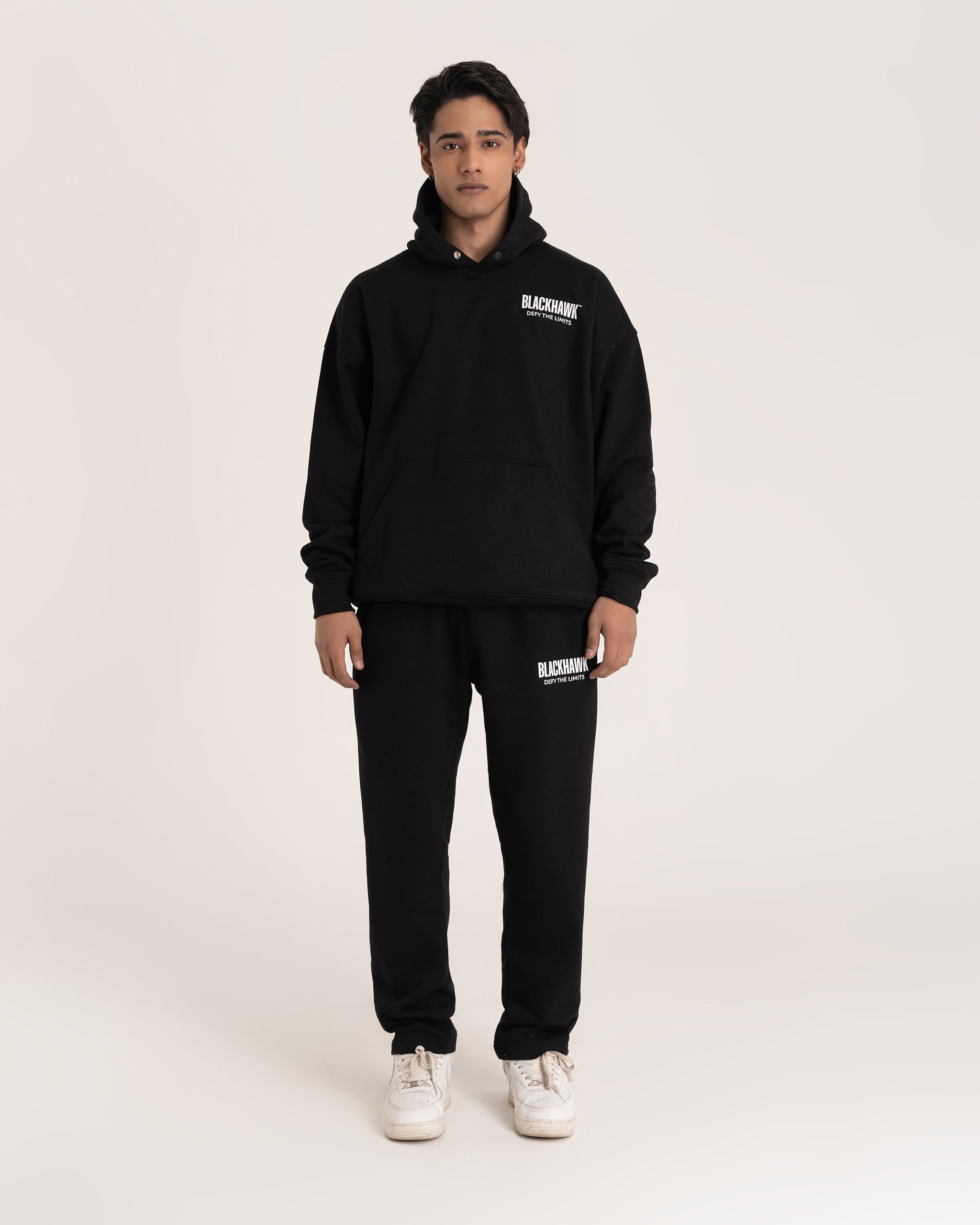 BLACK CO-ORD HOODIE / TRACKPANT