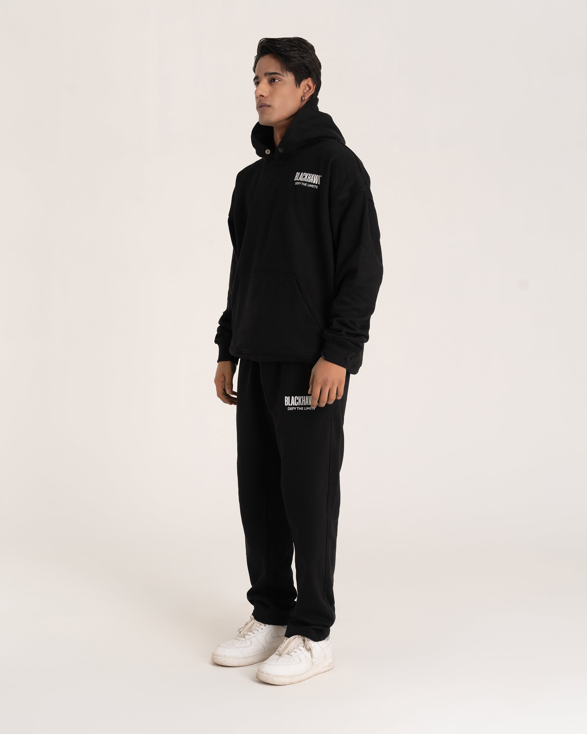 BLACK CO-ORD HOODIE / TRACKPANT