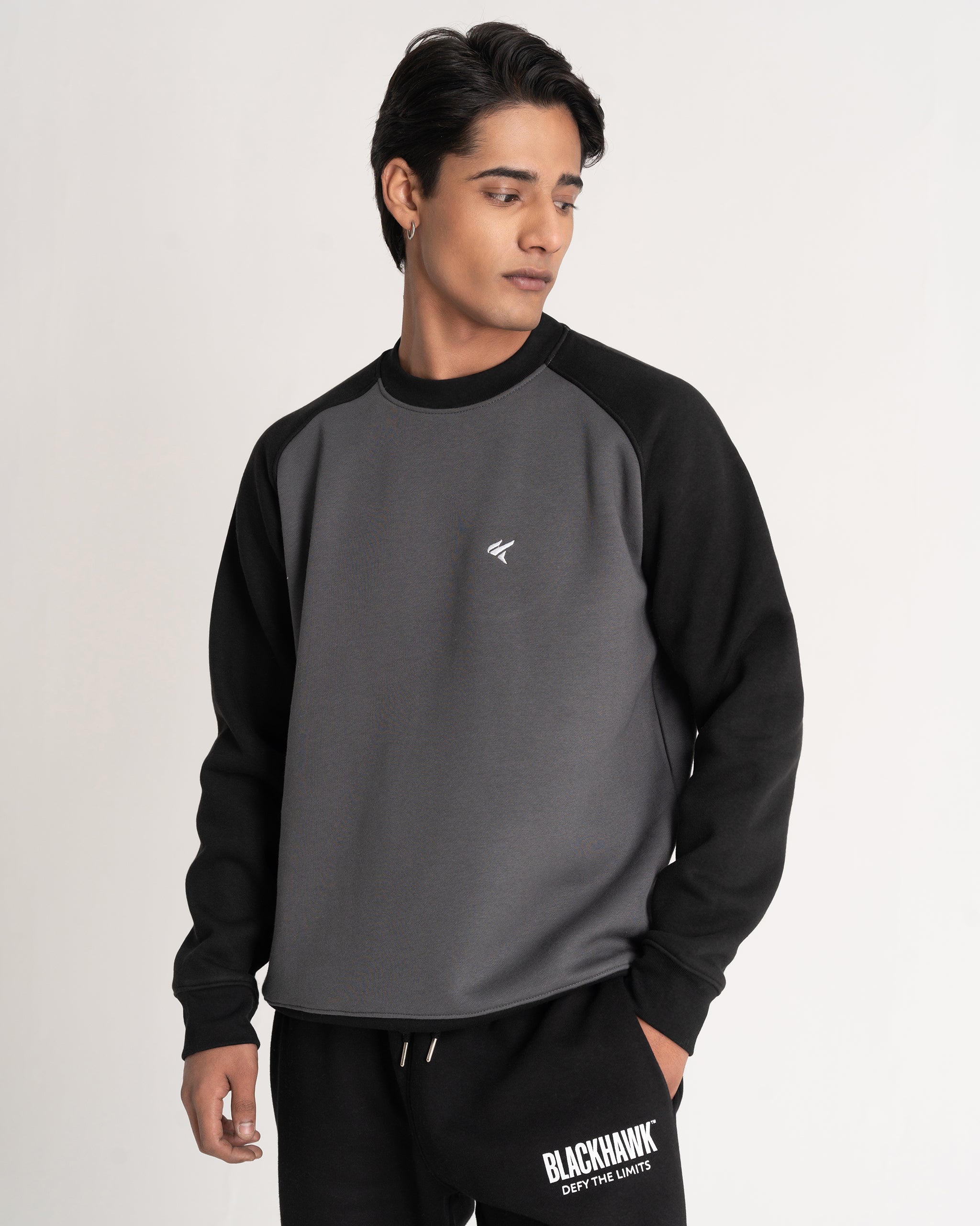 DARK GREY / BLACK RAGLAN SWEATSHIRT