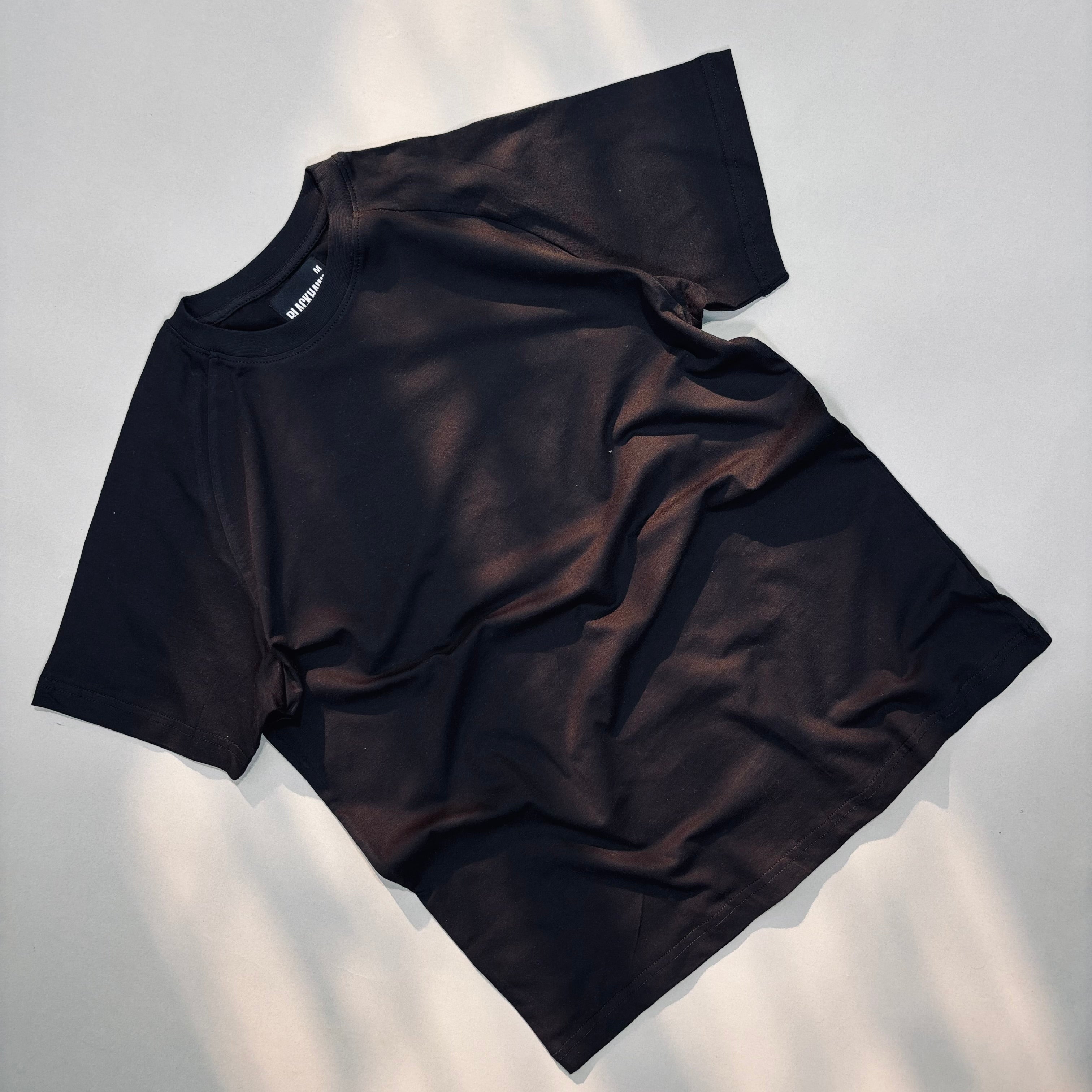 BLACK RAGLAN SLIM FIT T-SHIRT