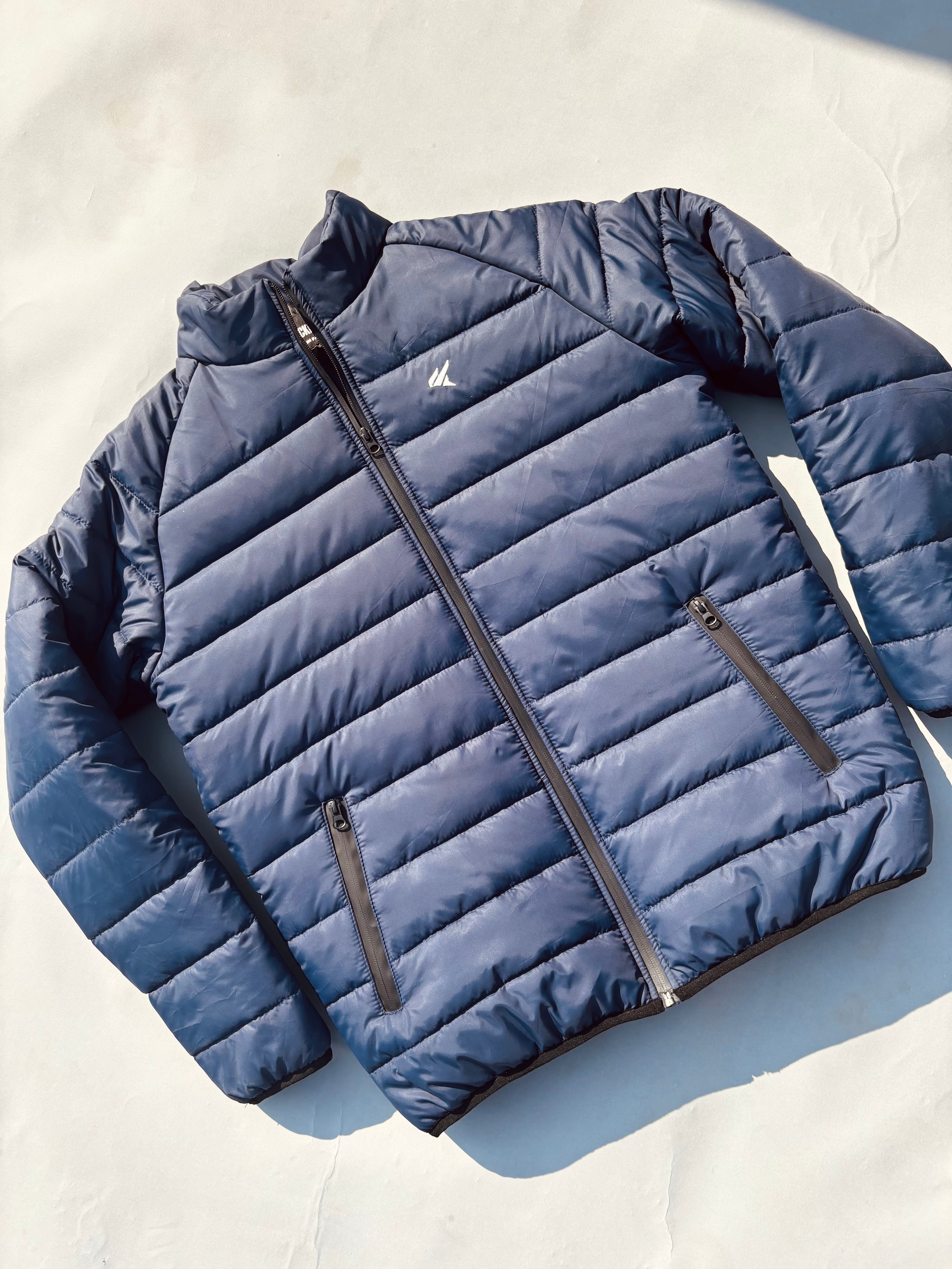 NAVY BLUE PUFFER JACKET