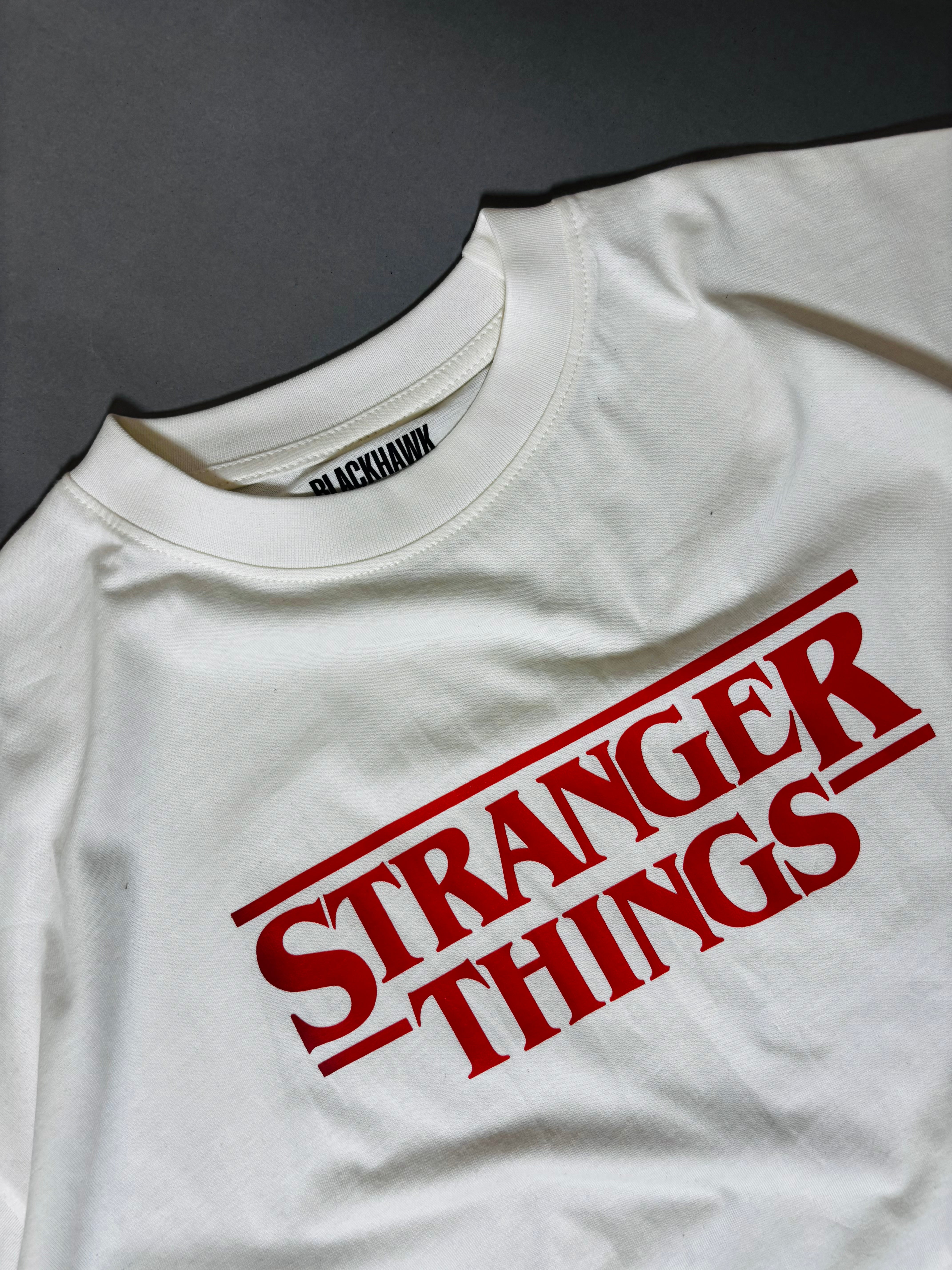 STRANGER THINGS OVERSIZED T-SHIRT