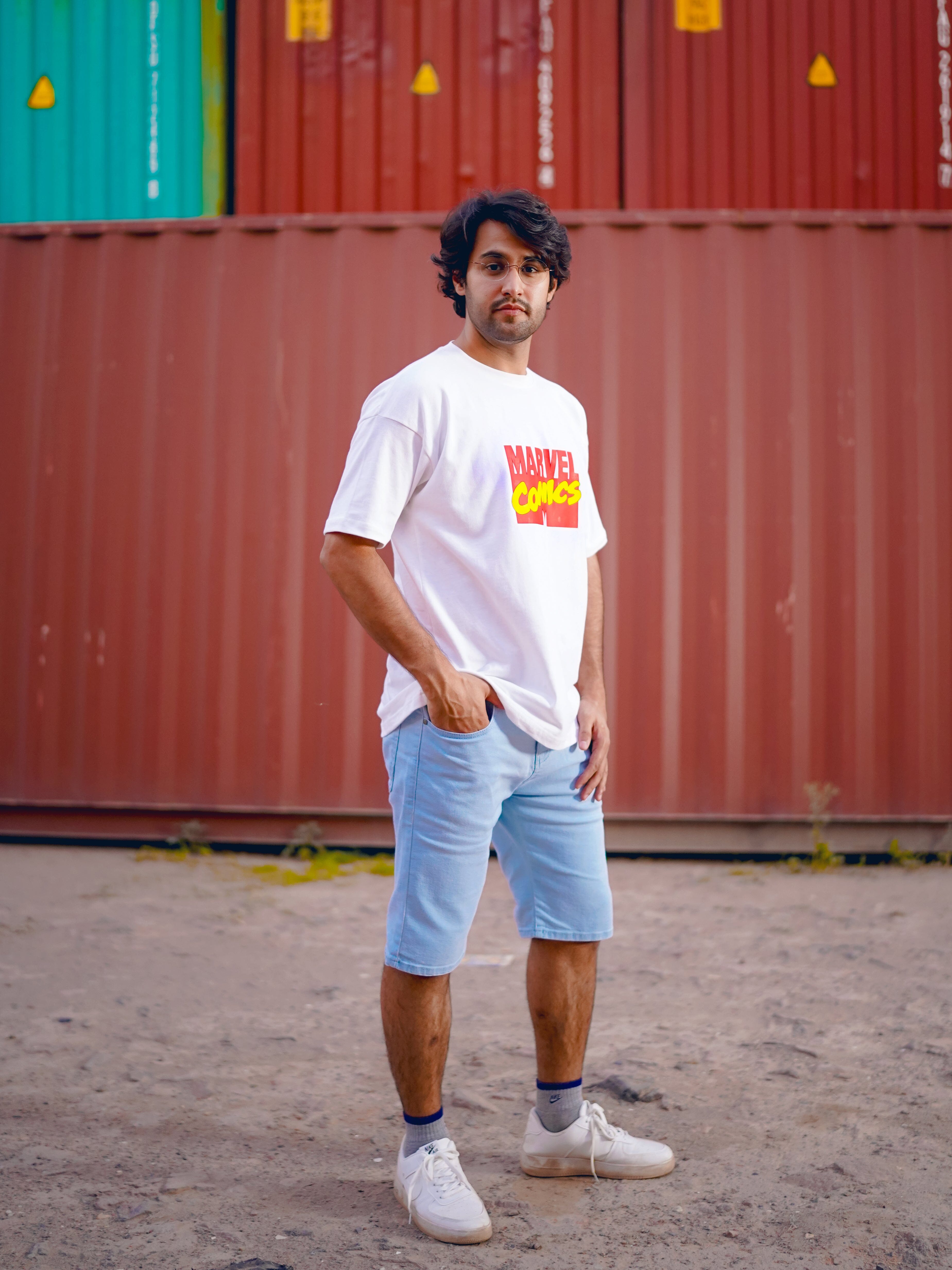 MARVEL COMICS OVERSIZED WHITE T-SHIRT