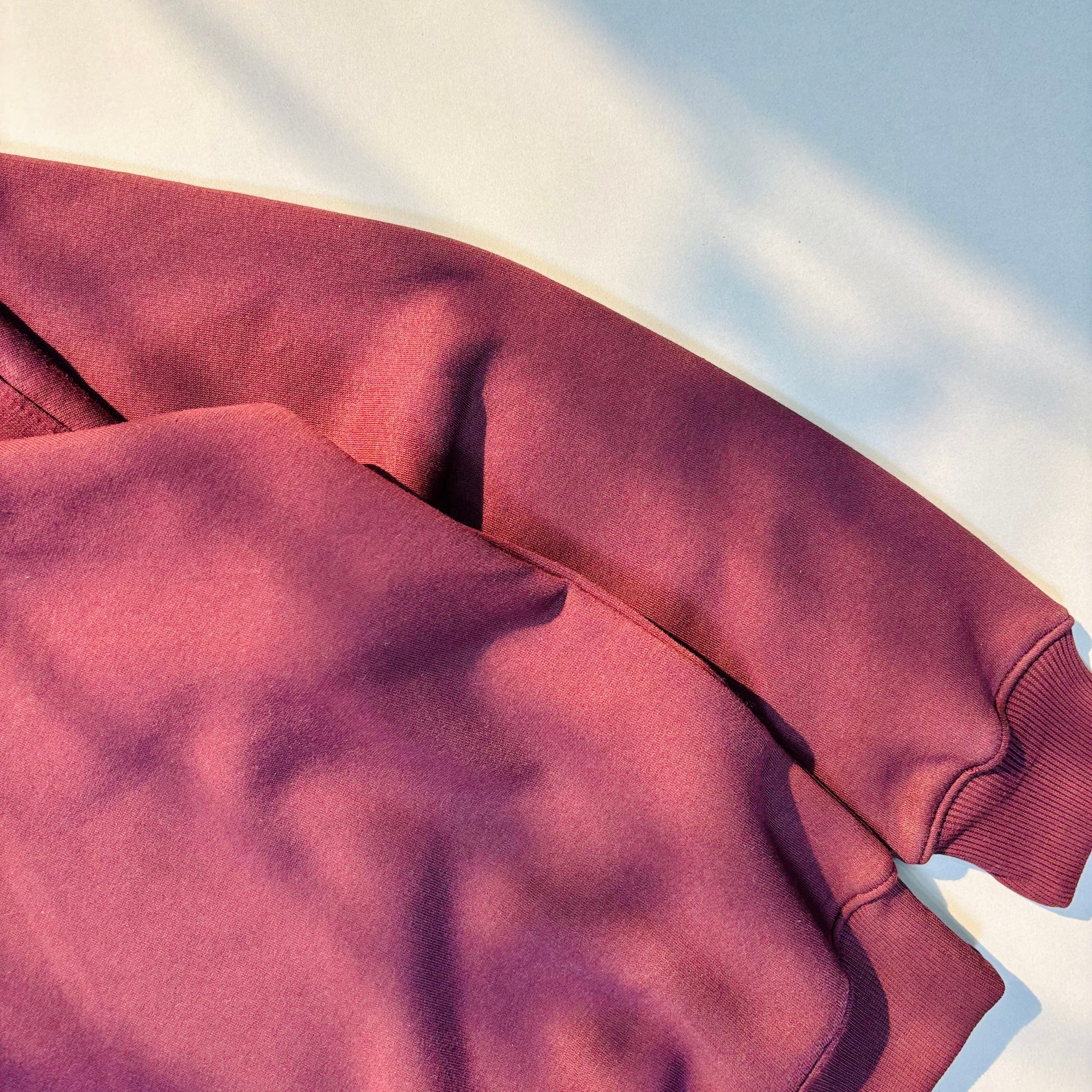 MAROON SWEATSHIRT
