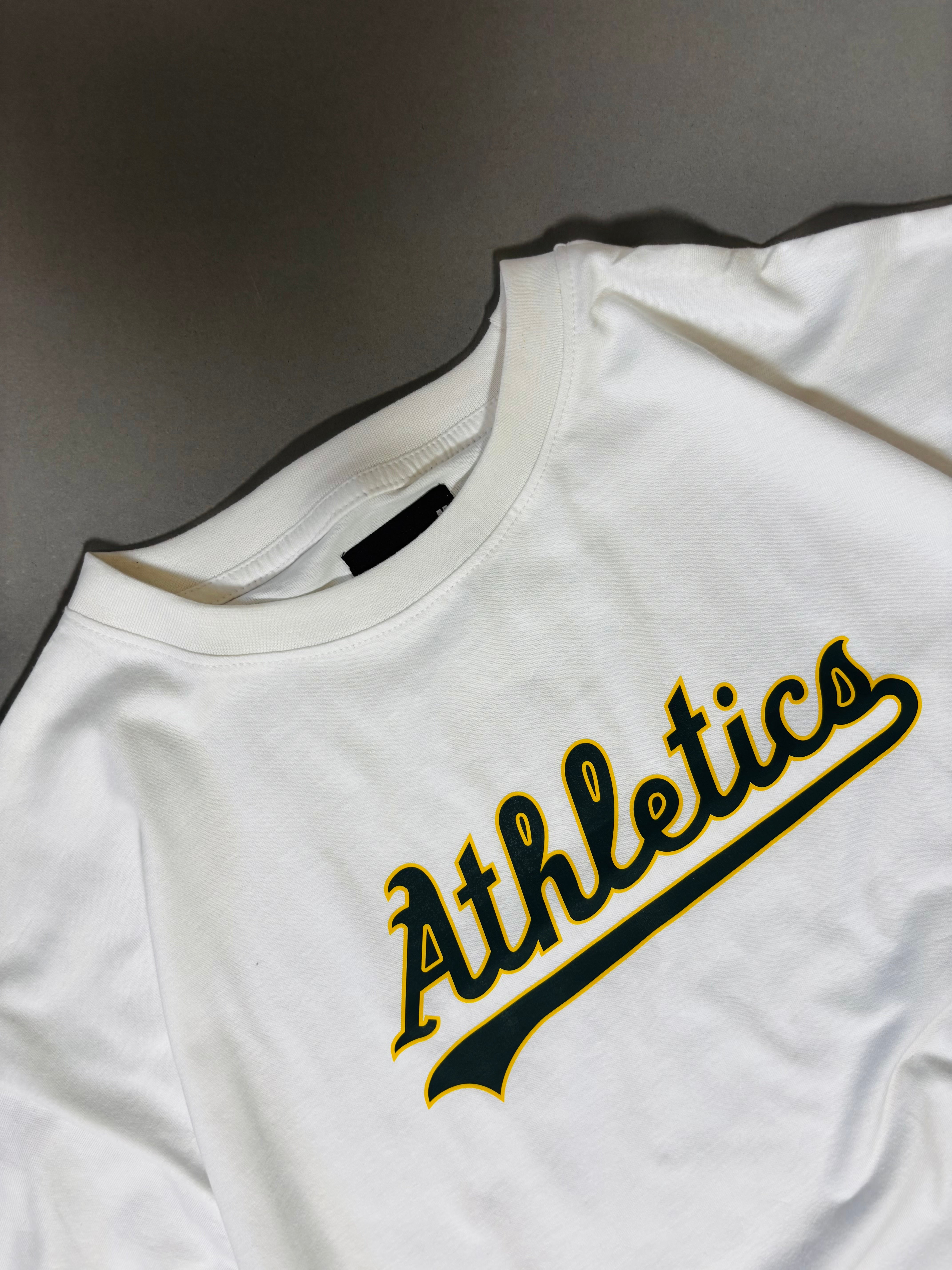 ATHLETICS OVERSIZED T-SHIRT